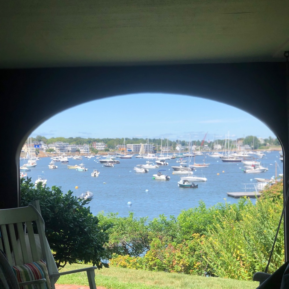 Meet your Posher, Rachel